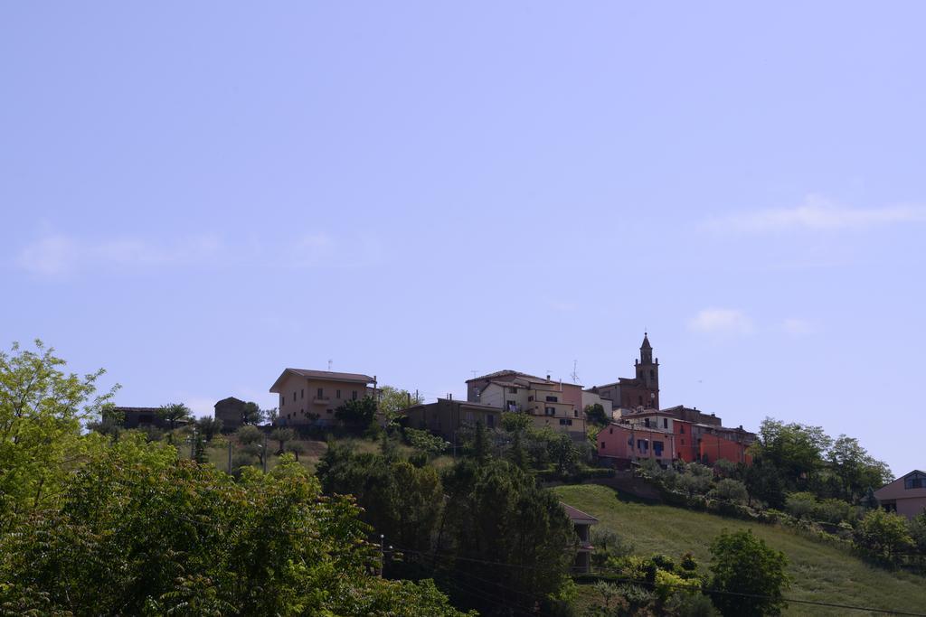 Old Hill Villa Collevecchio  Luaran gambar